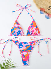 Bikini estampado con cordones
