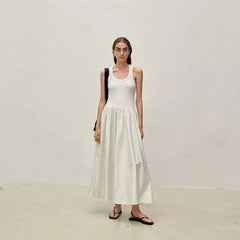 Elegante vestido sin mangas con tirantes cruzados para primavera y verano