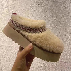 Lujosas pantuflas Tazz para mujer: acogedoras, de piel sintética y ecológicas.