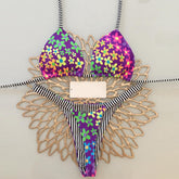 Trendiger zweiteiliger Bikini im Resort-Stil mit Blumenmuster