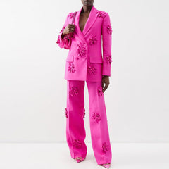 Conjunto de pantalones y blazer decorados con flores de HOTARU