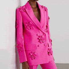 Conjunto de pantalones y blazer decorados con flores de HOTARU