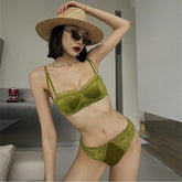 Dünnes Push-Up-BH-Dessous-Set aus Satin mit Spitzenbesatz