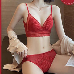 Dünnes französisches U-förmiges Spitzen-Bralette-Set