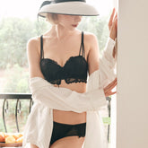 Conjunto de lencería de encaje con lencería push up