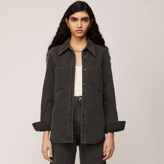 Blazer corto con mangas abullonadas y adornos de cristales brillantes. Conjunto a juego - Negro.