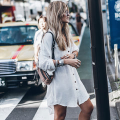 Lässiger brasilianischer Strandüberwurf mit Taschen und Knöpfen, langärmelig