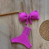 Einfarbiger Bikini mit Schlitz und Schleife