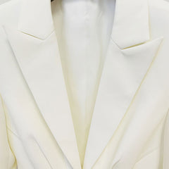 Schickes Blazer-Set mit Bindegürtel vorne, Plissee-Reißverschluss und verzierter Hose - Weiß