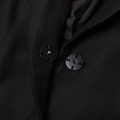 Ausgefallener, langer Blazer mit Revers, Gürtel, Schulterpolstern und Cut-out, einreihig