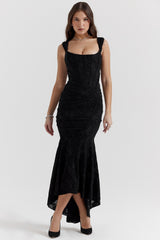 VESTIDO MIDI CEÑIDO CON VOLANTES EN LA PARTE INFERIOR ROSA DE ARINNA