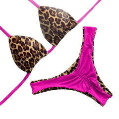 Geteilter Bikini mit Vintage-Schmetterlingsmuster