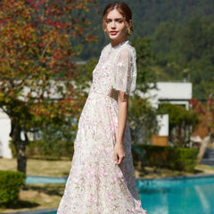 Vestido largo veraniego de tul con bordado floral, corte A, cuello con volantes y mangas cortas