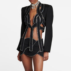 Rebellisches, verziertes Kristallseil, niedrige Taille, figurbetonter, kurzer Blazer mit Ausschnitt, passendes Set