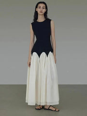 Vestido de verano sin mangas con cuello redondo