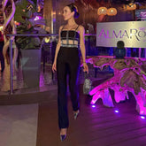 Mono de vendaje sin mangas con pierna ancha y malla transparente con detalles de diamantes de imitación brillantes