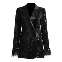 Blazer largo cruzado con puños de plumas y adornos de lentejuelas brillantes - Negro