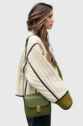 Chaqueta corta abotonada en tejido texturizado - Verde