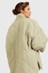 Chaqueta corta acolchada - Beige