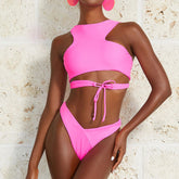 Traje de baño bikini brasileño de dos piezas con bralette de cuello alto y lazo frontal único