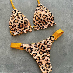 Bikini con bloques de color y estampado de leopardo 