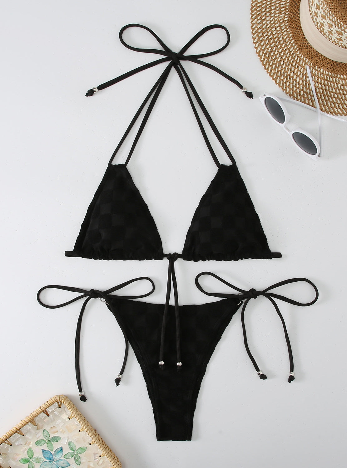 Bikini triangular con cuerda larga dividida