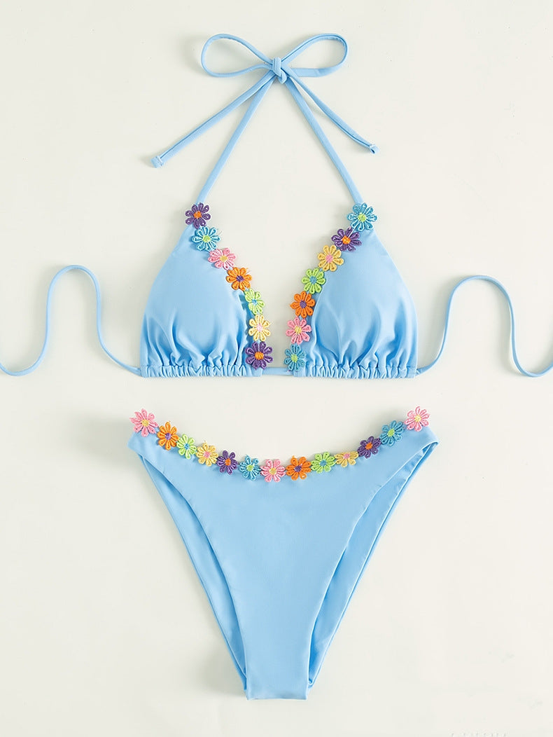 Bikini con tirantes de flores de colores