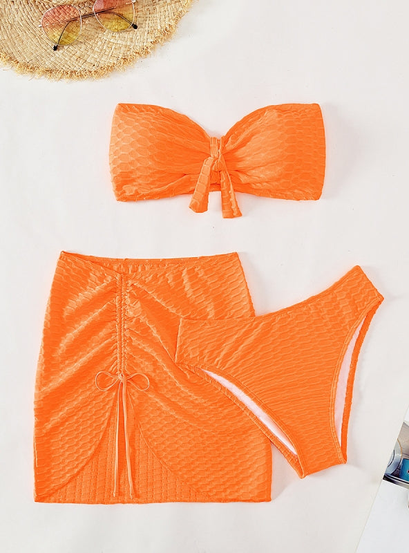 Bikini de tres piezas con top de tubo de color liso