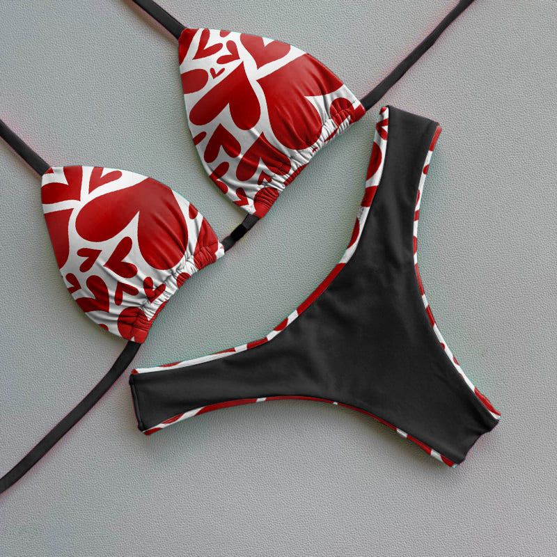 Conjunto de bikini con gráfico de amor