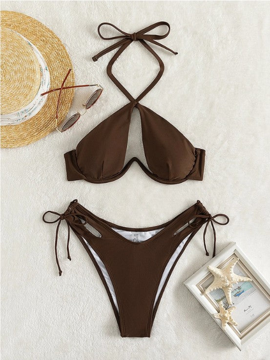 Einfarbiger Neckholder-Bikini mit Schlitz und Hohlsaum