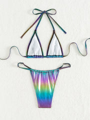 Zweiteiliger Bikini in magischer Farbe