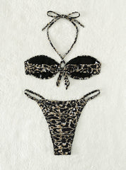 Traje de baño de leopardo con placa de acero de bikini