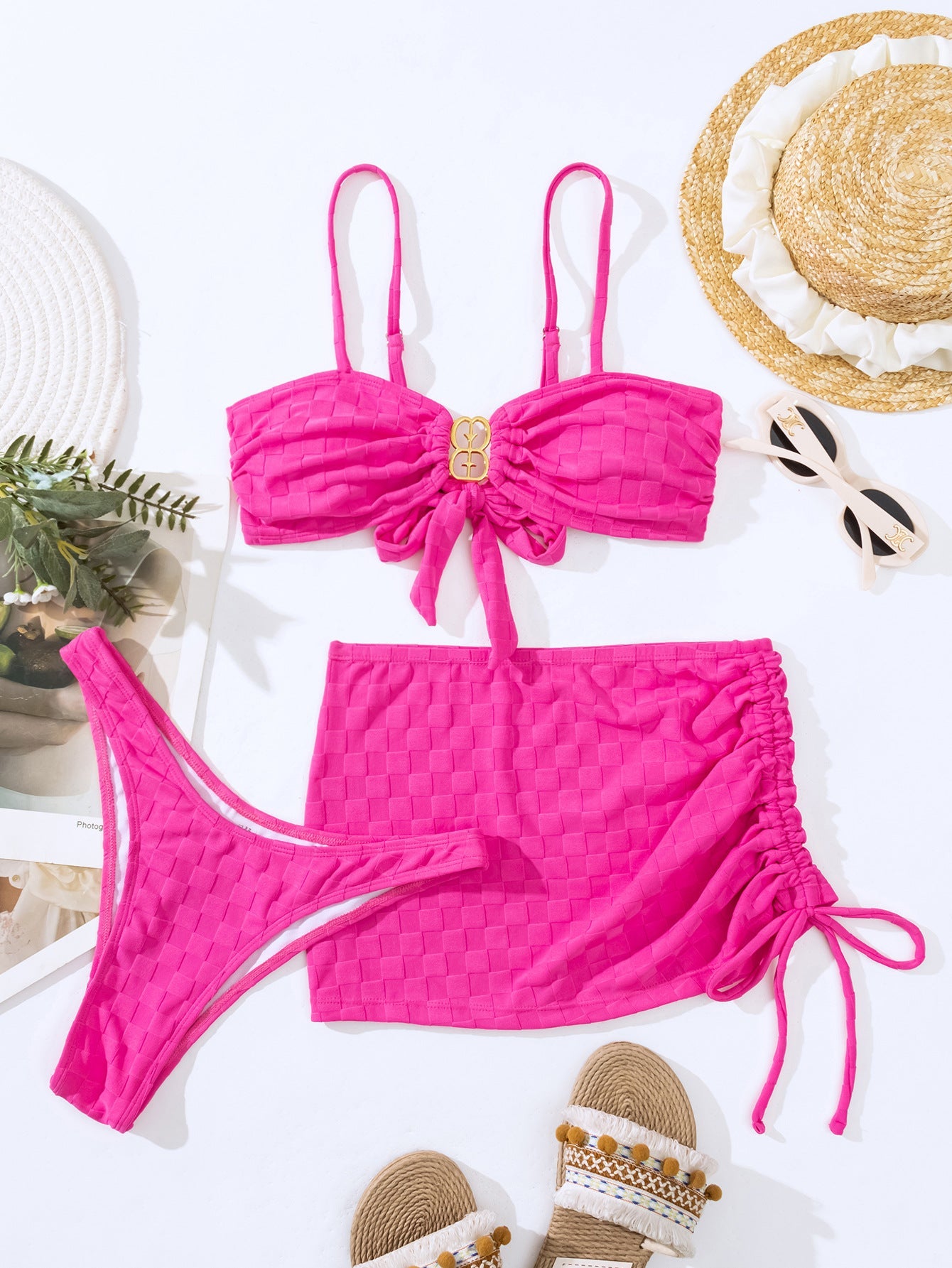 Bikini de tres piezas de color sólido para nadar