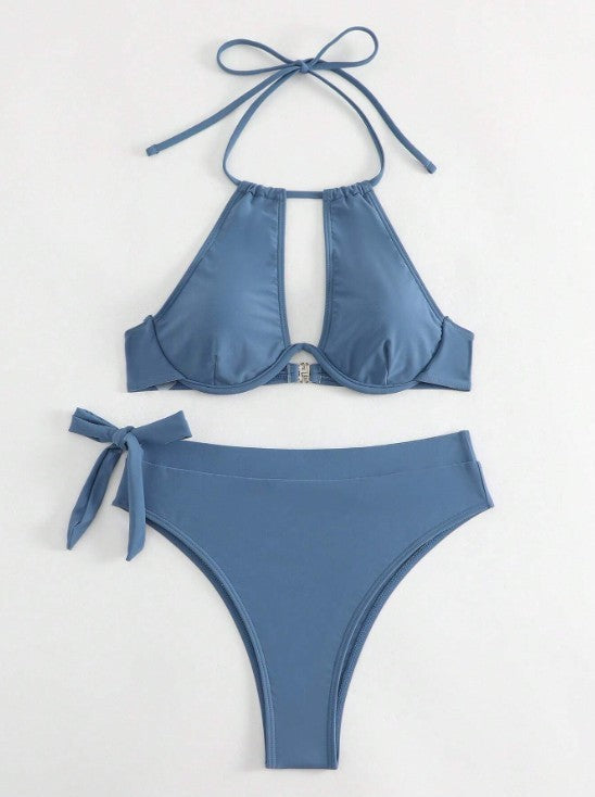 Einfarbiger Bikini mit hoher Taille und Raffung