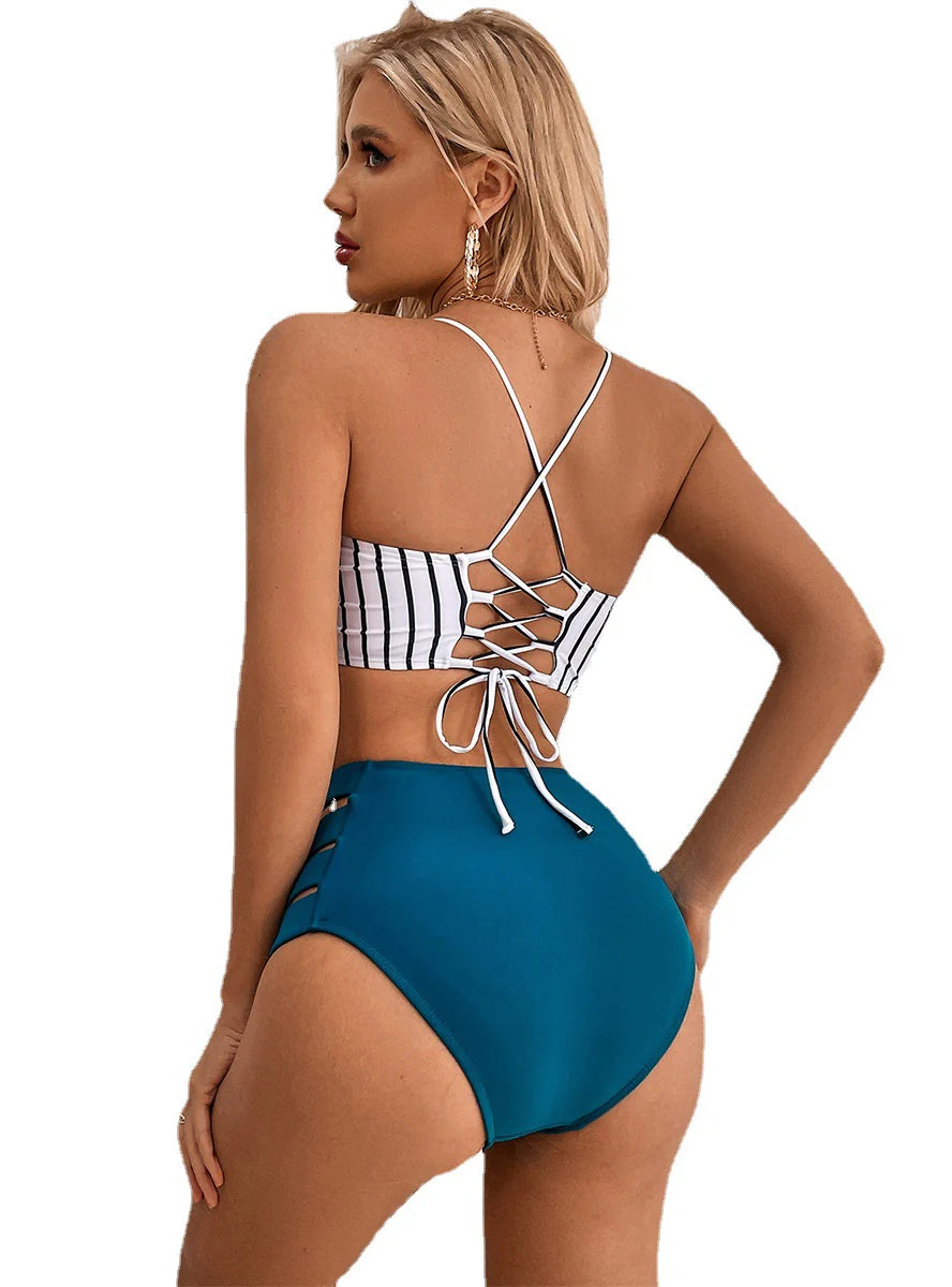 Bikini dividido con tirantes a rayas