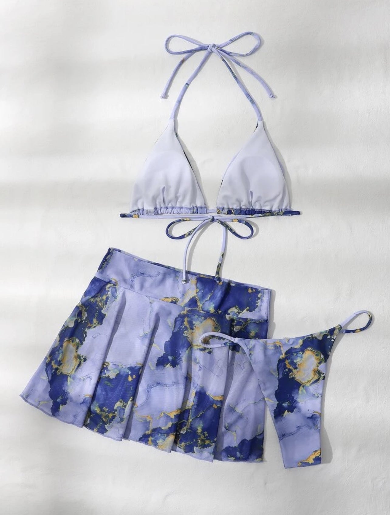 Dreiteiliger Bikini mit Seilträgern und Marmor-Print