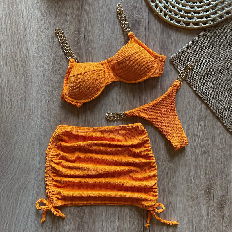 Dreiteiliges Bikini-Set mit Ketten-Sling-Split-Rock