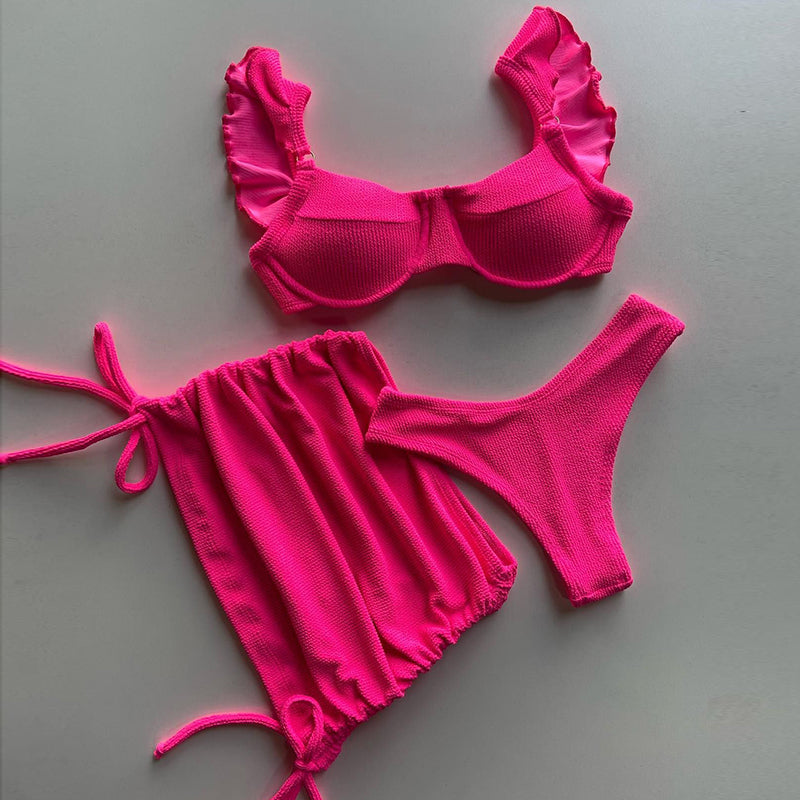 Dreiteiliges Bikini-Set mit Holzohrschlitz 