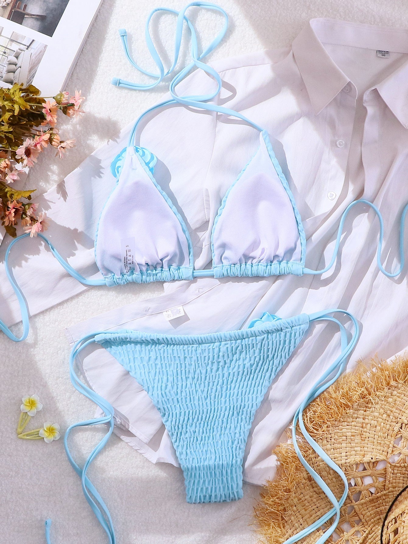 Triangel-Bikini mit 3D-Blumenmuster