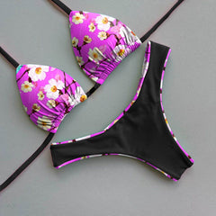 Conjunto de bikini retro de color en contraste de la marca Tide