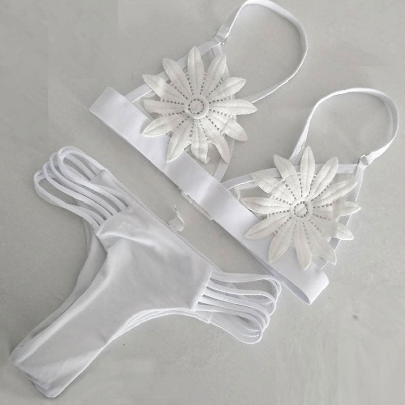 Traje de baño bikini brasileño de dos piezas con tiras de malla floral Sun