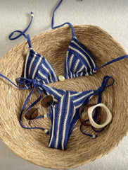 Trendy striped color contrast bikini
