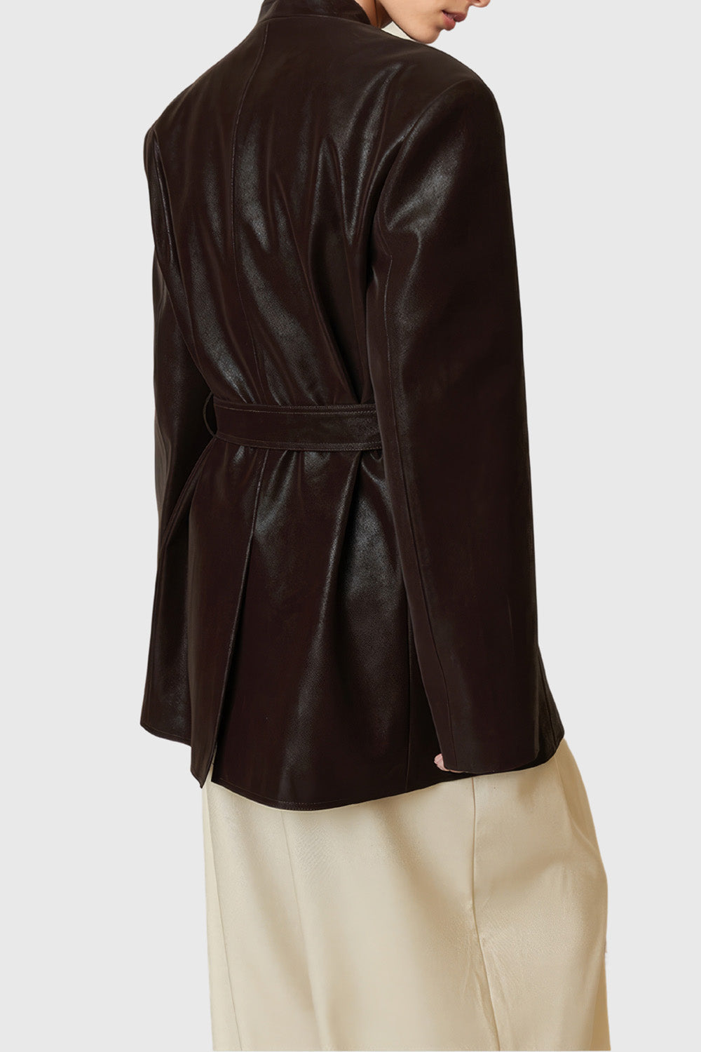 Chaqueta de cuello en V con cinturón - Marrón oscuro