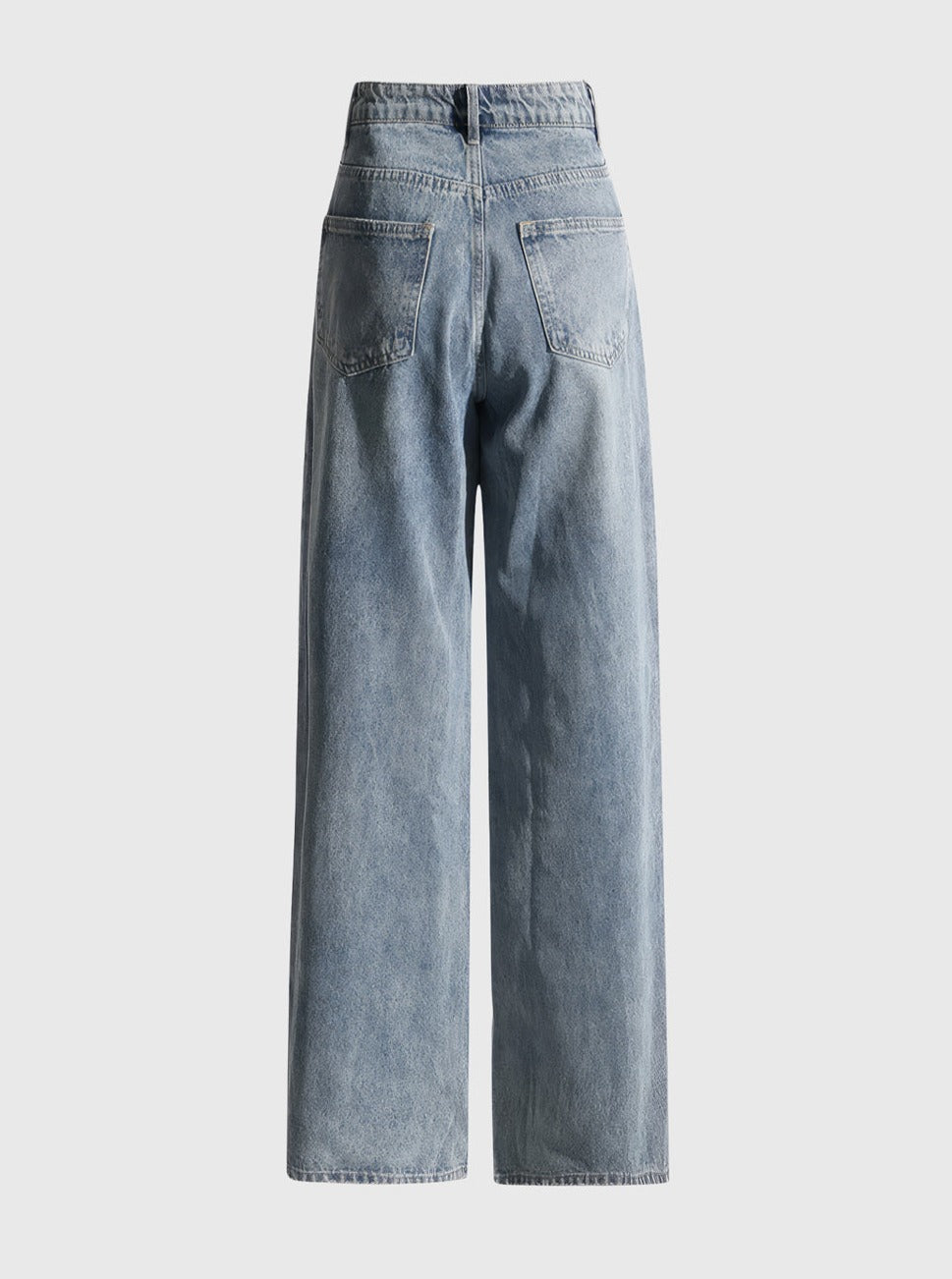 JEANS MIT UNREGELMÄSSIGEM VERSCHLUSS