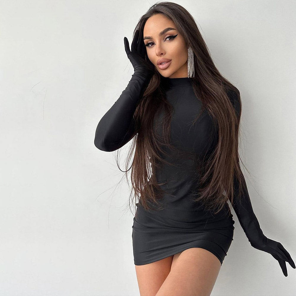 YASU EINFARBIGES MINIKLEID MIT LANGEN ÄRMELN und HANDSCHUHEN