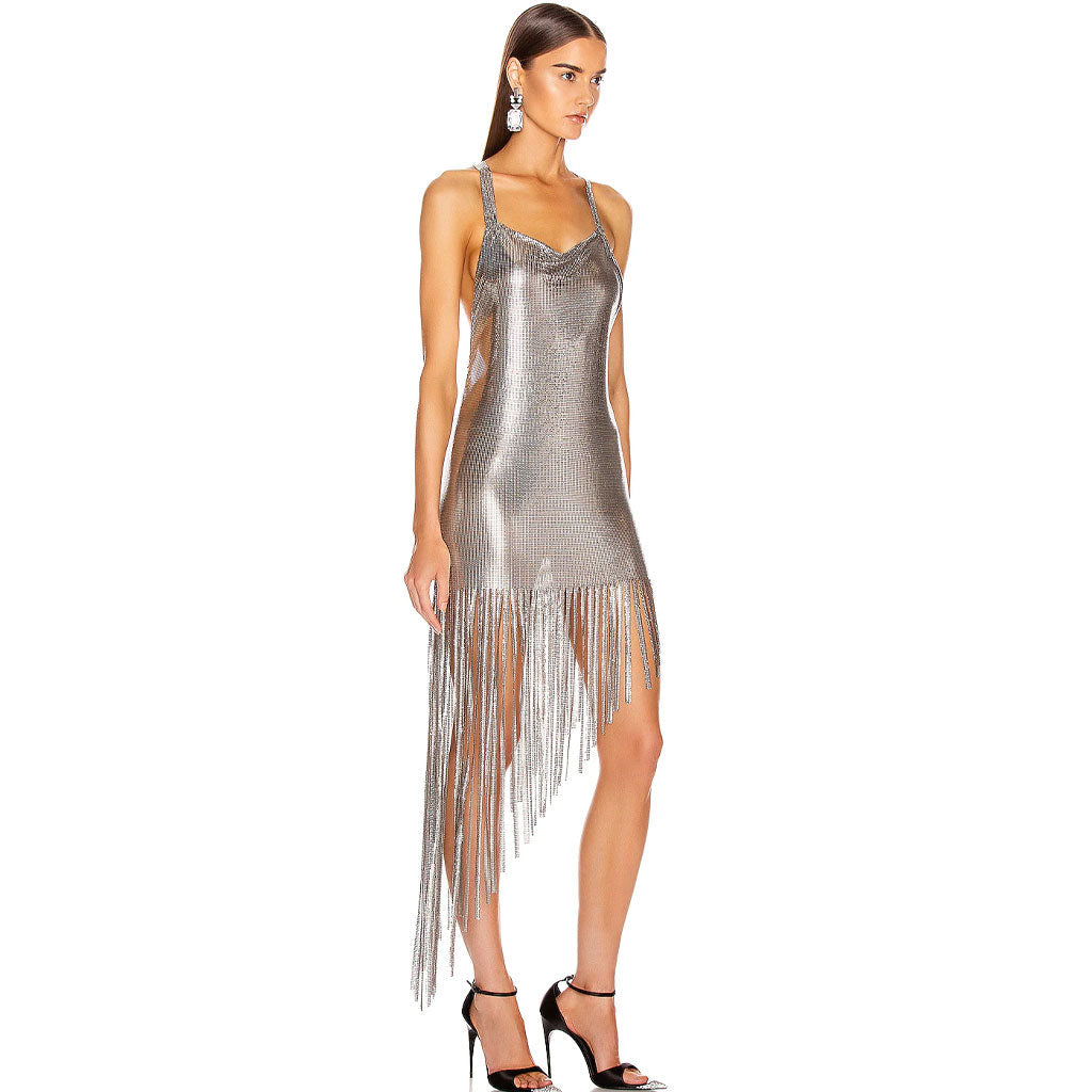 Asymmetrisches Fransenkleid mit Wasserfallausschnitt und rückenfreiem Metallnetz - Silber