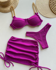 Conjunto de bikini de tres piezas con cadena 