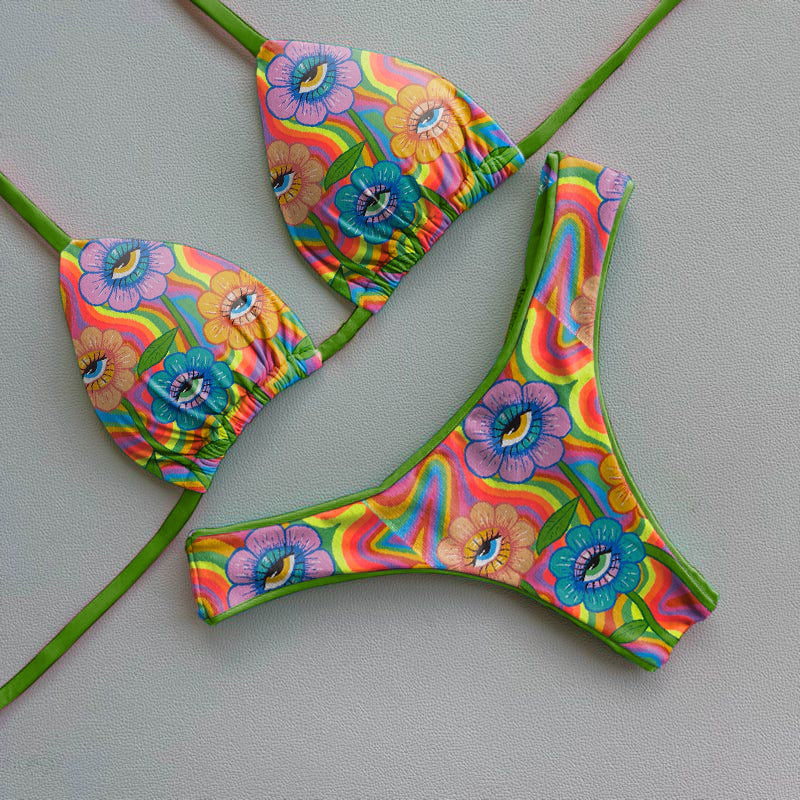 Conjunto de bikini con flores de marca retro