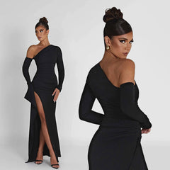 Vestido largo negro FUSAE con un solo hombro y abertura lateral alta