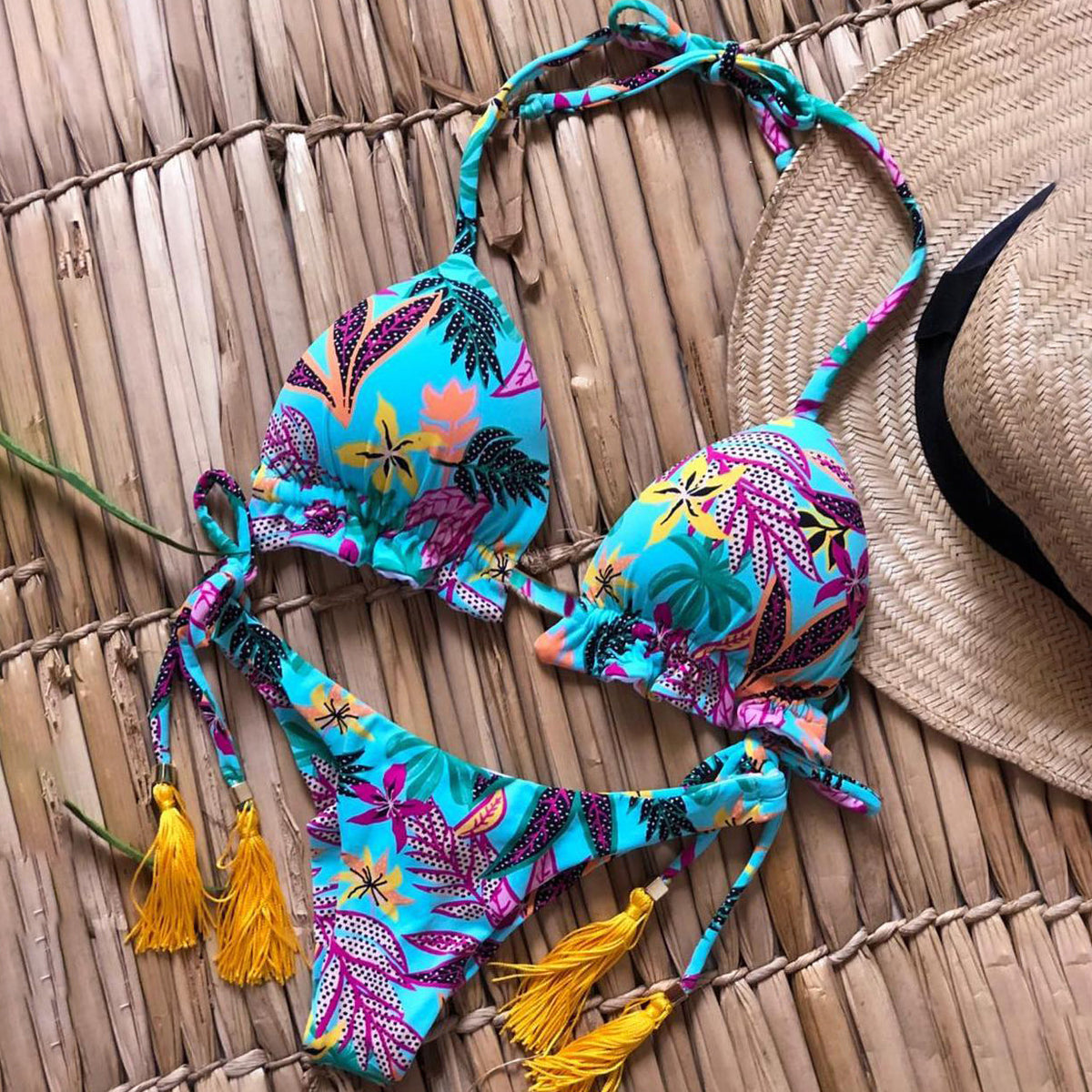 Hawaiian floral pattern split fringe bikini